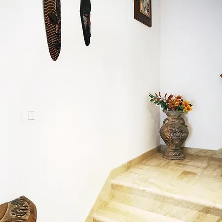 Casa Rustica Con Giardino Nyaraló *