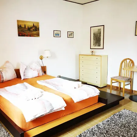 Nyaraló Casa Rustica Con Giardino Caprino Veronese