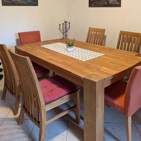 Casa Rustica Con Giardino