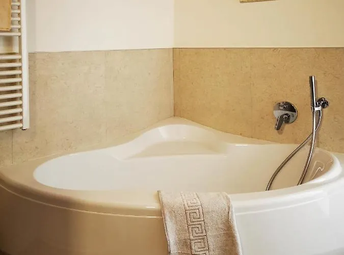 Casa Rustica Con Giardino بيت للعطل كابرينو فيرونيسي