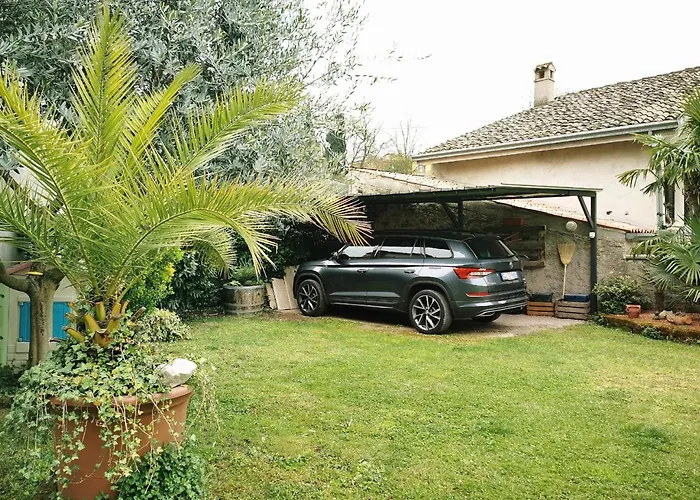 Casa Rustica Con Giardino بيت للعطل كابرينو فيرونيسي