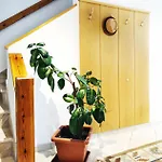 Casa Rustica Con Giardino